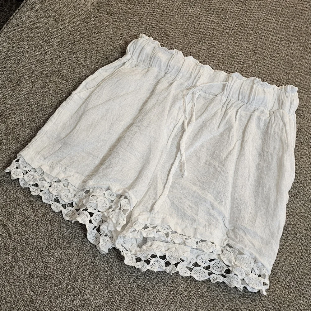 Valentina Naldi Linen Boho White Lace Trim High Rise Coastal Shorts Size 2 - Picture 2 of 6